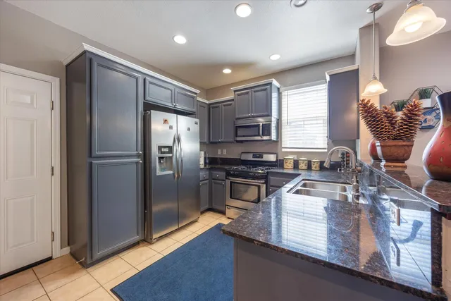 $499,900 | 301 Blossom Rock Lane, Unit 53, Folsom, CA 95630