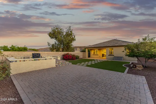 $520,000 | 2322 East Harwell Road, Phoenix, AZ 85042