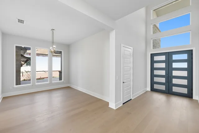 $1,524,447 | 915 Tomichi Trail, Lakeway, TX 78738