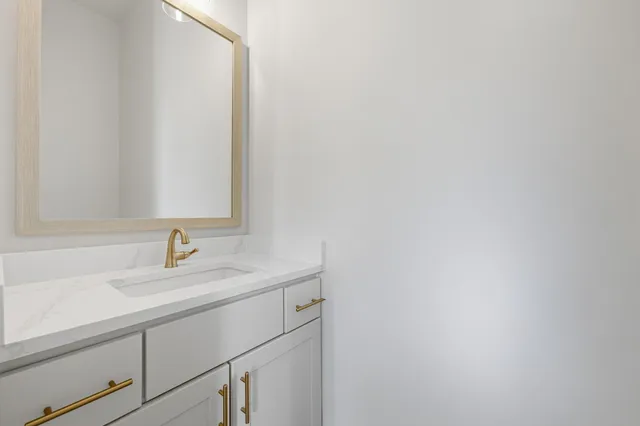 $1,524,447 | 915 Tomichi Trail, Lakeway, TX 78738