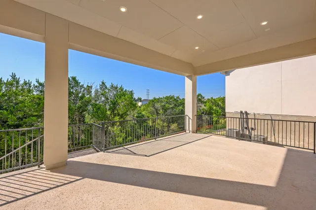 $1,524,447 | 915 Tomichi Trail, Lakeway, TX 78738
