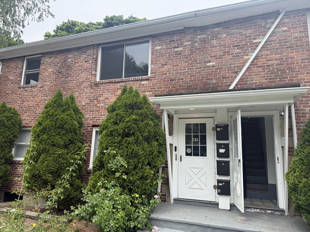 45 Aldrich Road, Unit B Watertown, MA 02472 - Photo 8 of 8