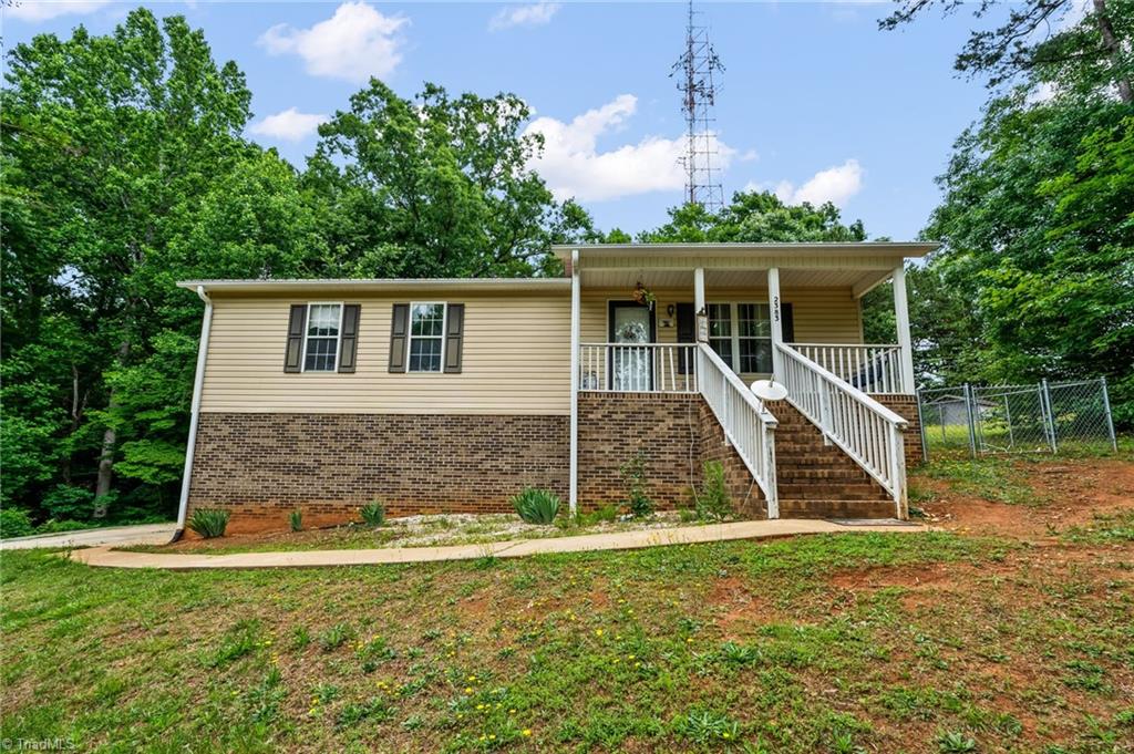 2383 Burkhart Road Lexington, NC 27292 - Photo 4 of 39