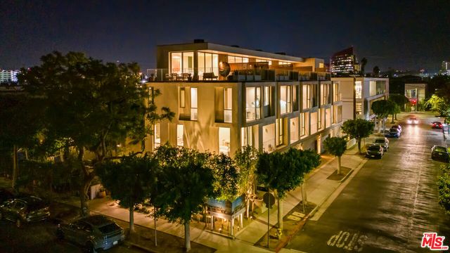$16,950 | 755 North Alfred Street, Unit A, Los Angeles, CA 90069