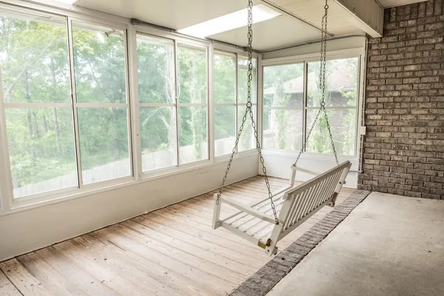 $1,895 | 211 Foxchase Way, Crestview, FL 32536