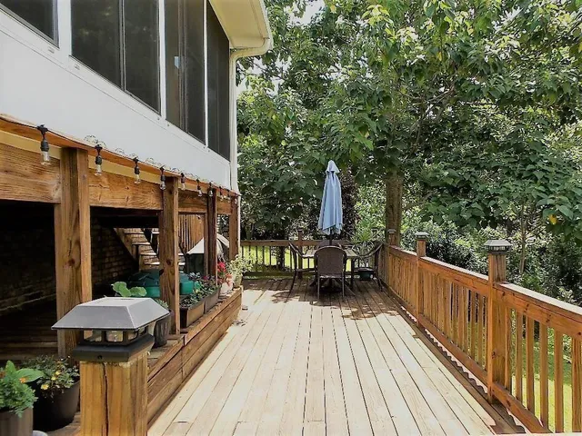 $1,895 | 211 Foxchase Way, Crestview, FL 32536