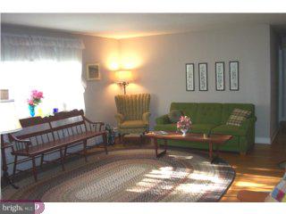 431 Rick Road Southampton, PA 18966 - Photo 2 of 6 Gallery Image 2