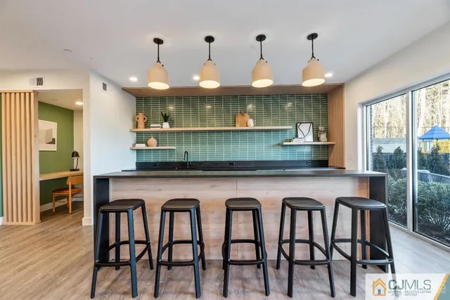 $3,200 | 1 Nolan Way, Unit B32F, North Brunswick, NJ 08902