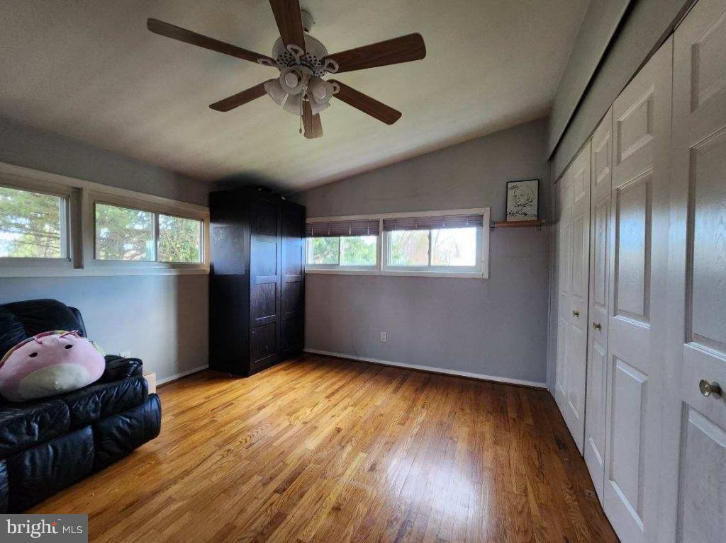 2414 Diana Road Baltimore, MD 21209 - Photo 5 of 6 Gallery Image 5