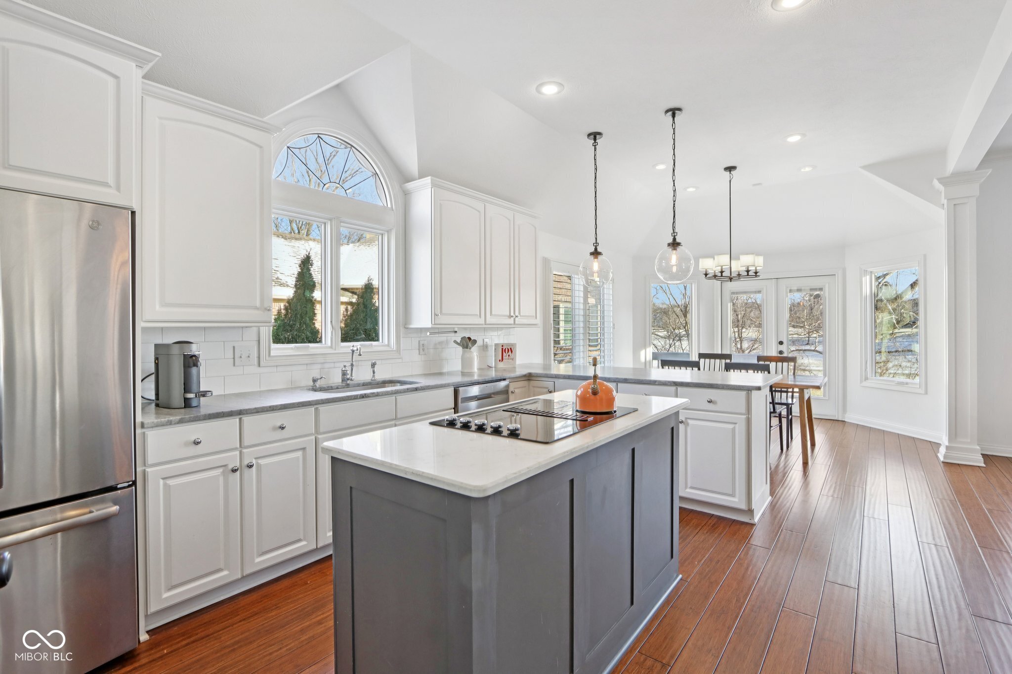 7234 Pymbroke Circle Fishers, IN 46038 - Photo 12 of 38