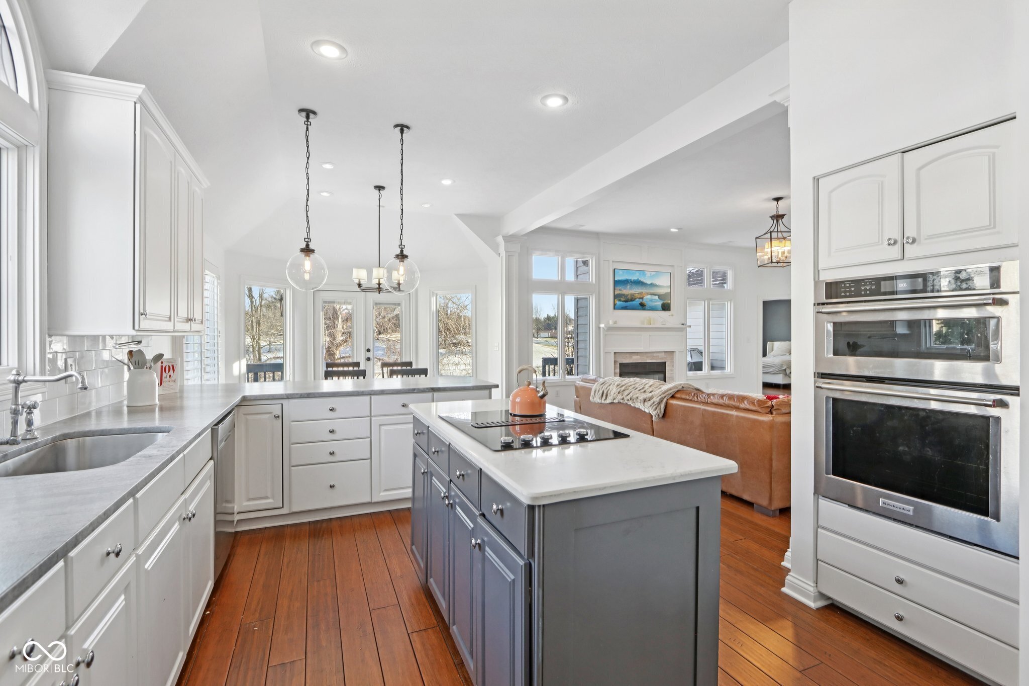 7234 Pymbroke Circle Fishers, IN 46038 - Photo 9 of 38