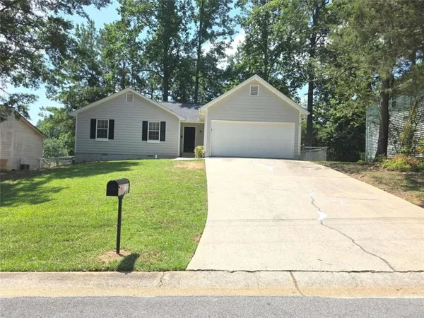 $1,750 | 232 Hampton Drive, Dallas, GA 30132