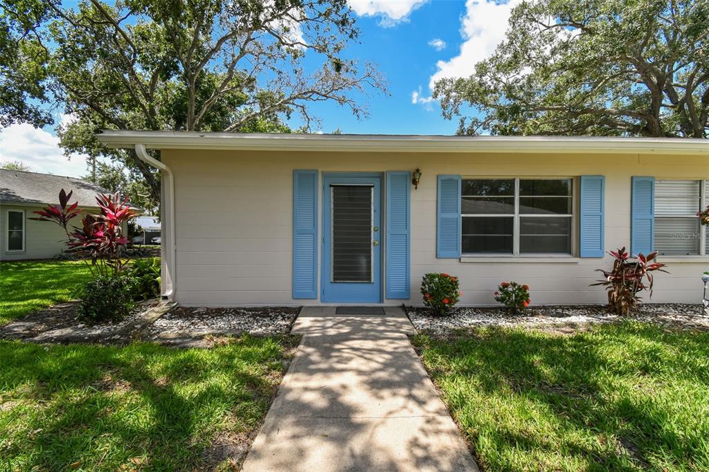 402 Dorchester Pl N Unit 28