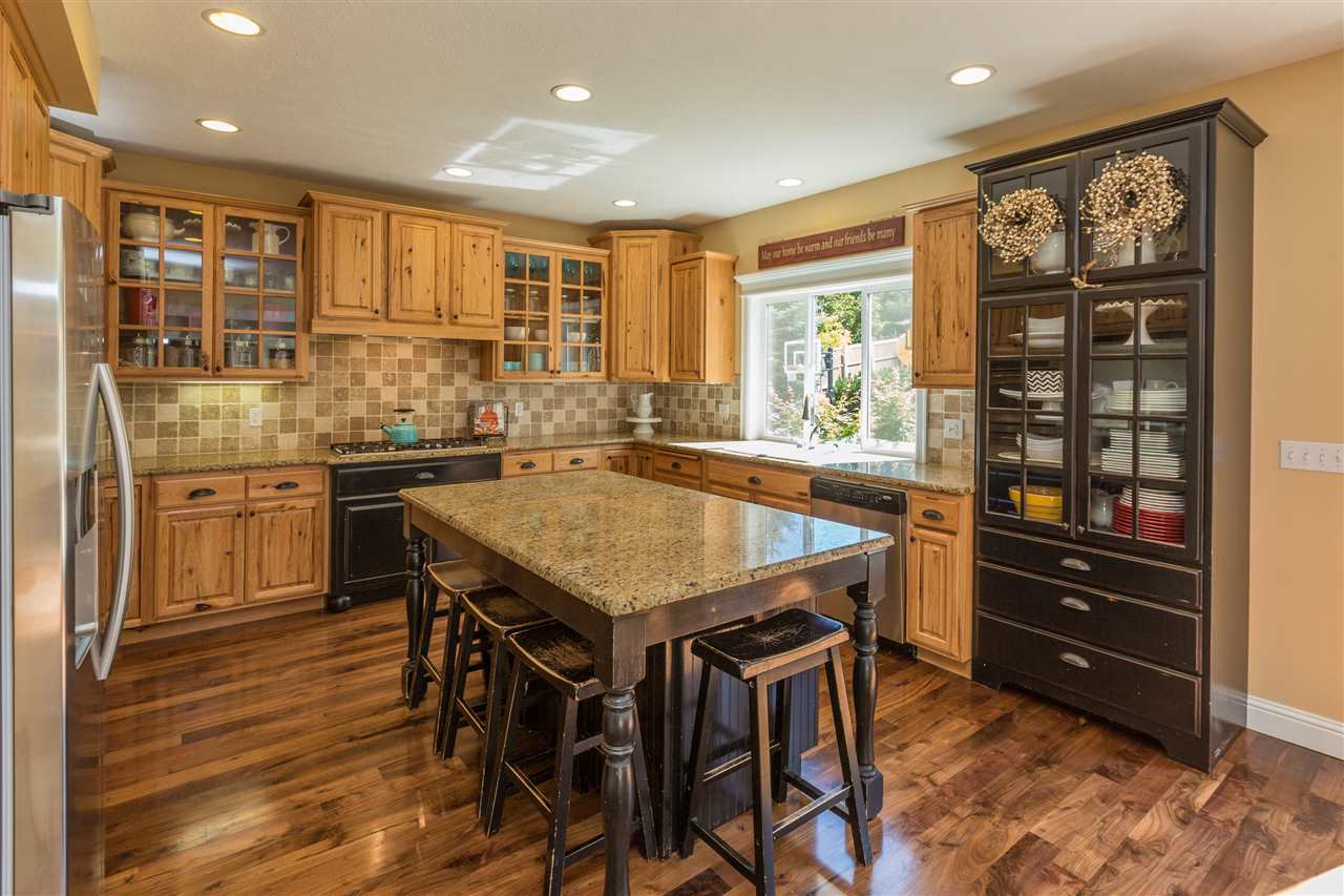 5707 South Dearborn Road Spokane, WA 99223 - Photo 6 of 20