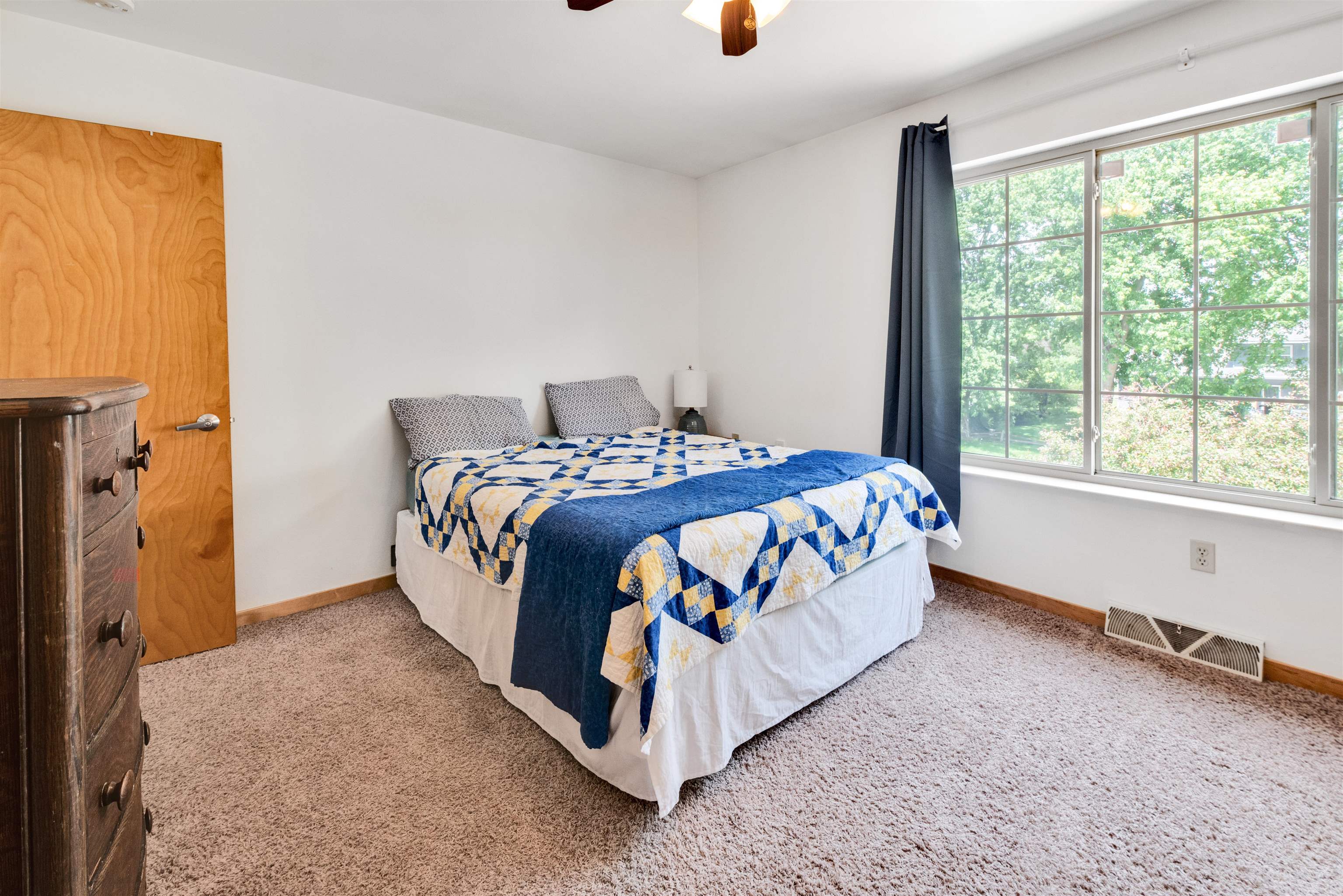 5241 Frisco Court Middleton, WI 53562 - Photo 17 of 34
