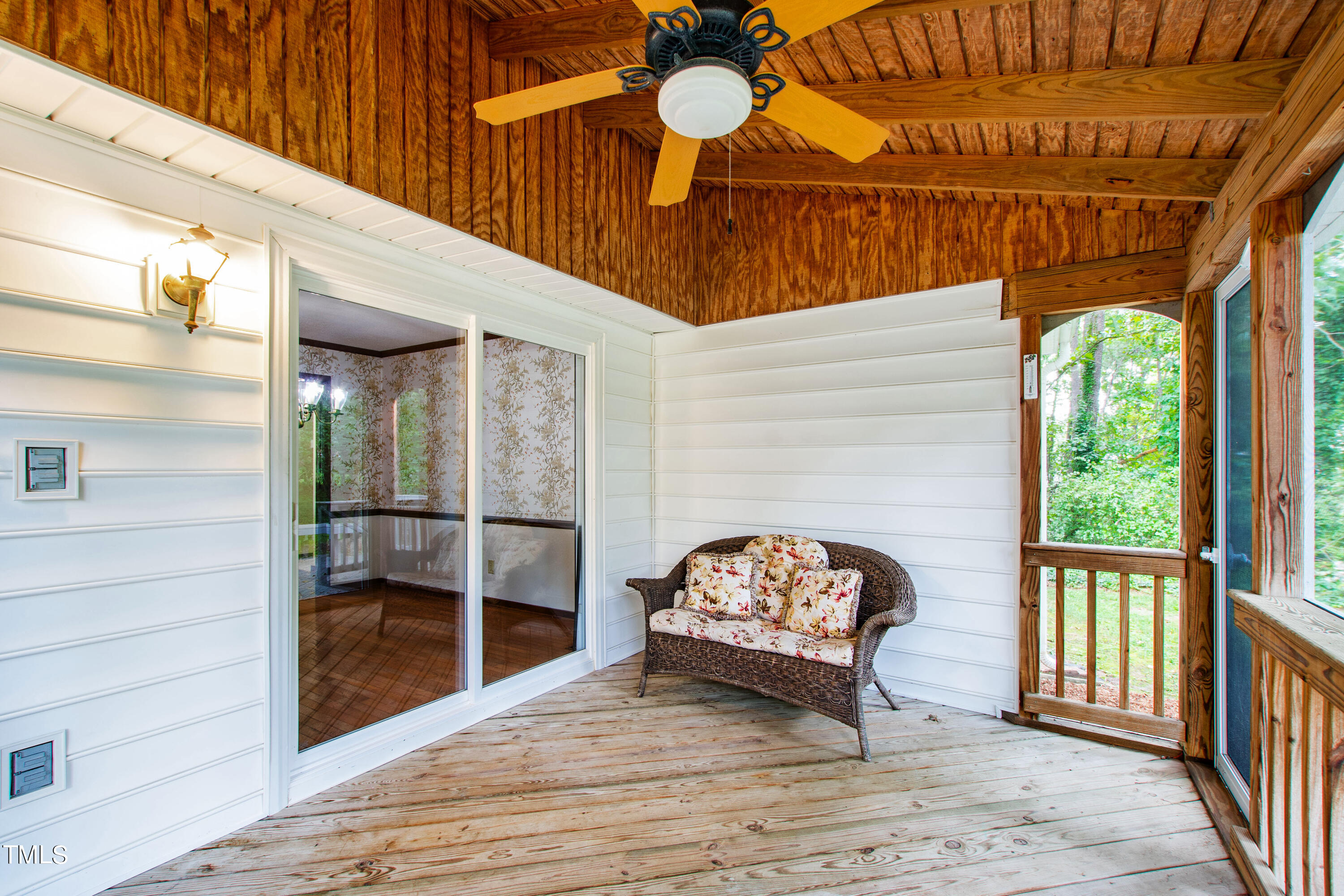 224 Singleton Street Raleigh, NC 27606 - Photo 22 of 49 CoveredPatioB