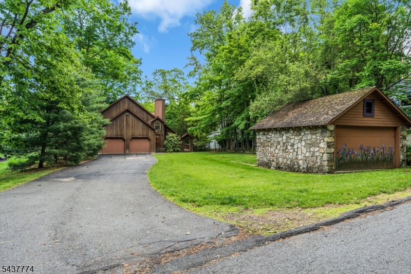 209 Squaw Trail Hopatcong, NJ 07821 - Photo 32 of 36