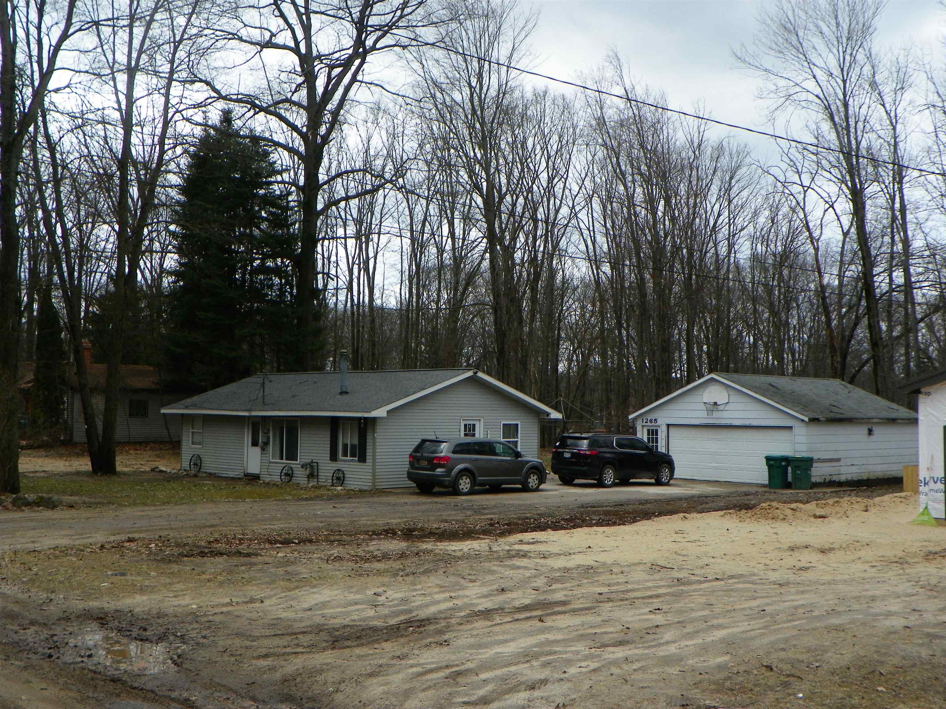 1265 Russell Street Harrison, MI 48625 - Photo 27 of 28