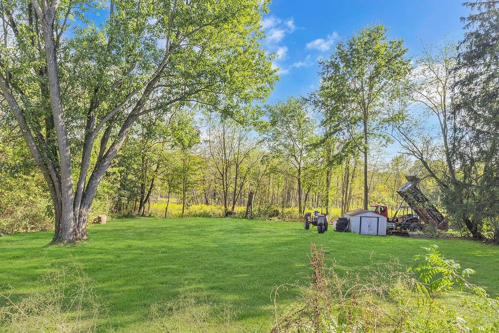 6437 Tuscarawas Road Midland, PA 15059 - Photo 29 of 29 a garden view