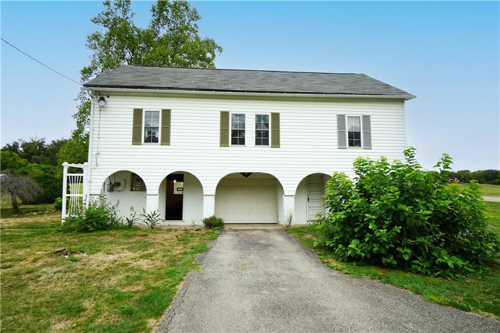 414 Everson Valley Road Everson, PA 15631 - Photo 4 of 25 Gallery Image 4