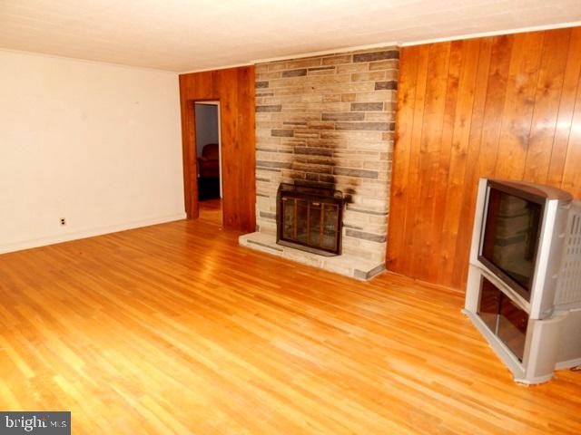 350 Hillcrest Road York, PA 17403 - Photo 8 of 25
