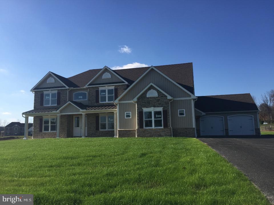 15 Foxgrove Drive Sinking Spring, PA 19608 - Photo 2 of 4