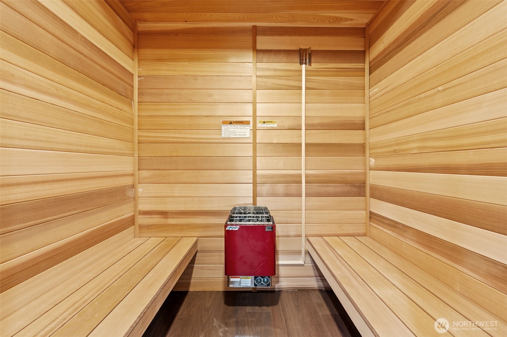 7901 240th Street Southwest Edmonds, WA 98026 - Photo 16 of 37 a bathroom with a bathtub
