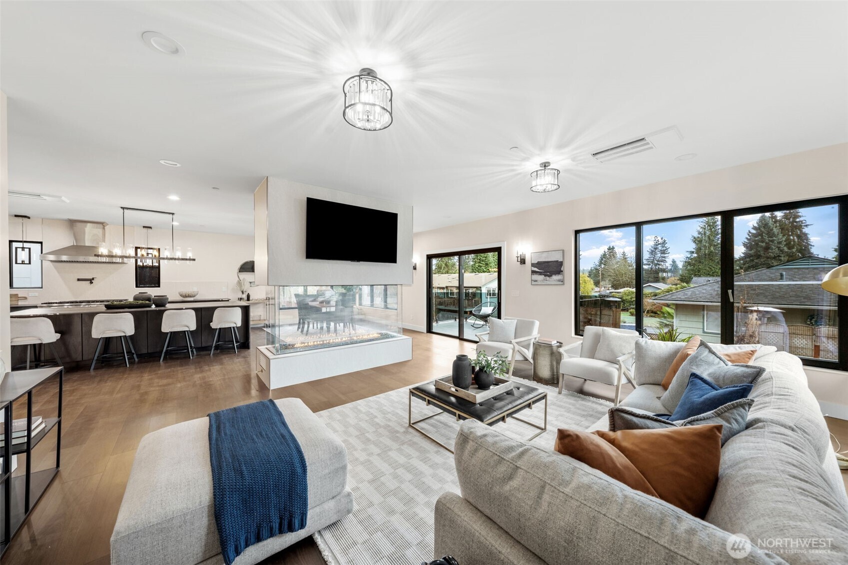 7901 240th Street Southwest Edmonds, WA 98026 - Photo 18 of 37