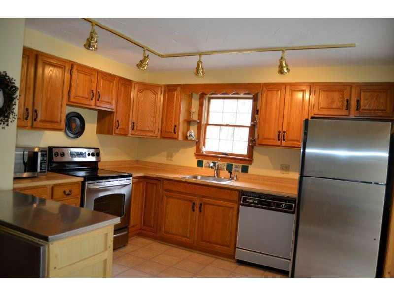 84 Harrison Heights Road Harrison, ME 04040 - Photo 9 of 25 Kitchen.