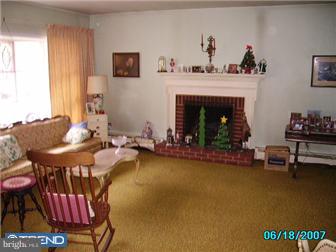 2005 Beverly Road Burlington, NJ 08016 - Photo 2 of 12 Gallery Image 2