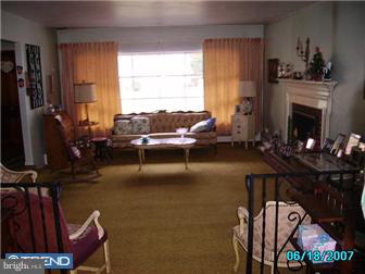2005 Beverly Road Burlington, NJ 08016 - Photo 3 of 12 Gallery Image 3