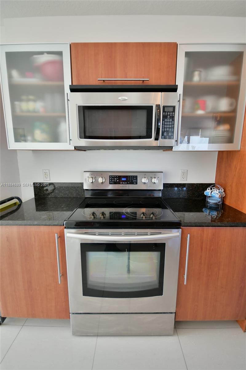 3232 Southwest 22nd Terrace, Unit 1502 Miami, FL 33145 - Photo 26 of 45