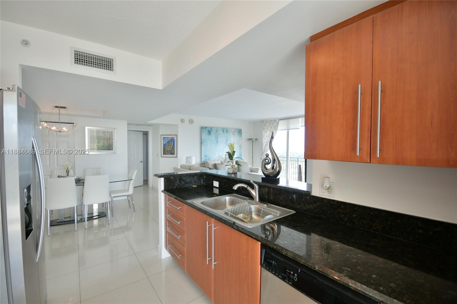 3232 Southwest 22nd Terrace, Unit 1502 Miami, FL 33145 - Photo 5 of 45