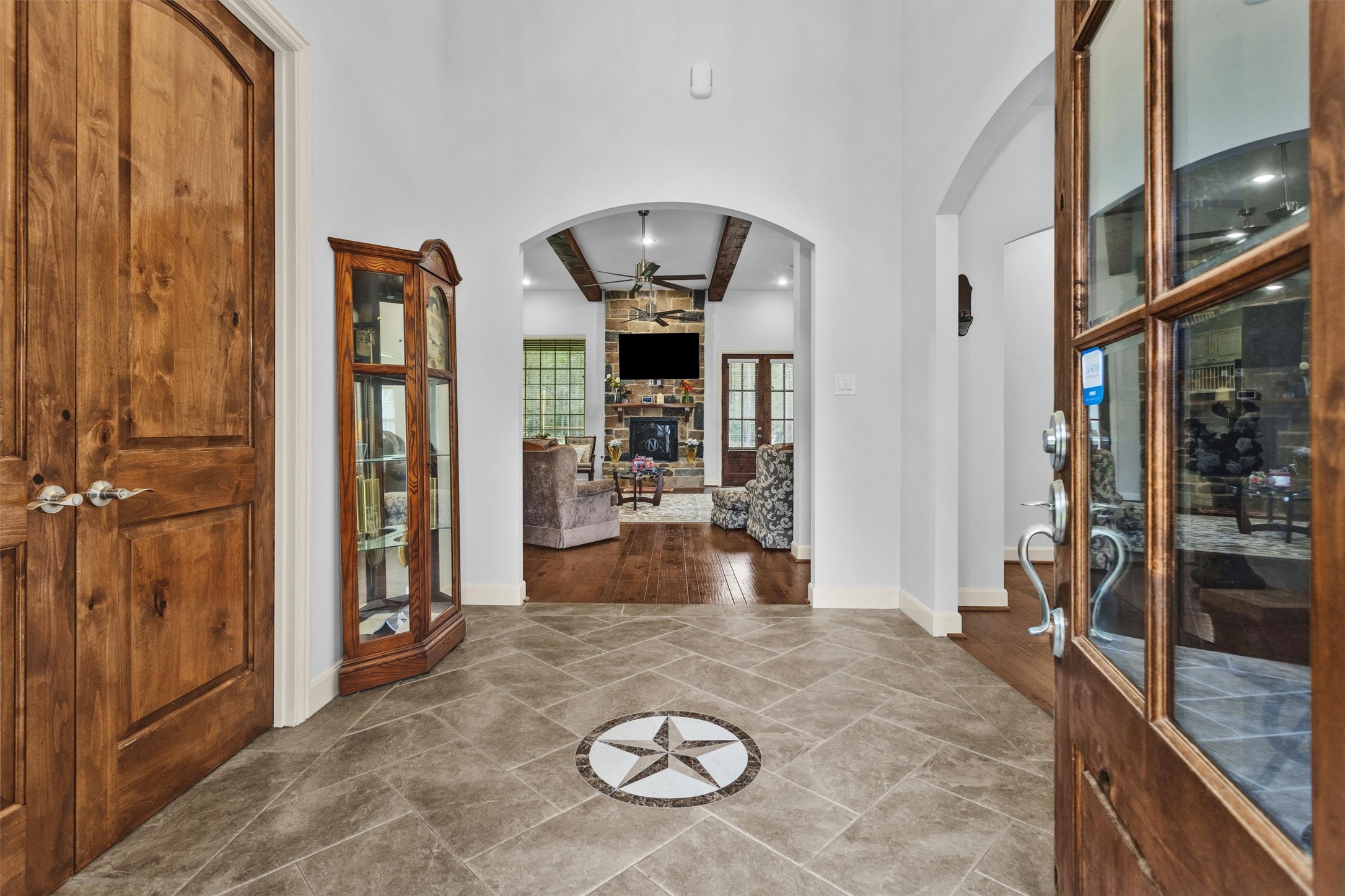 264 Grey Feather Road Huntsville, TX 77340 - Photo 7 of 31