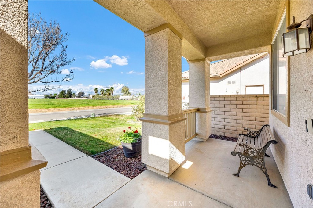 26592 Hull Street Menifee, CA 92585 - Photo 5 of 33