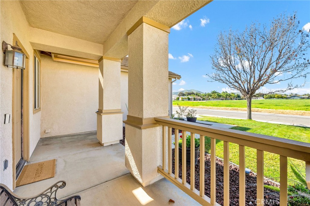 26592 Hull Street Menifee, CA 92585 - Photo 6 of 33