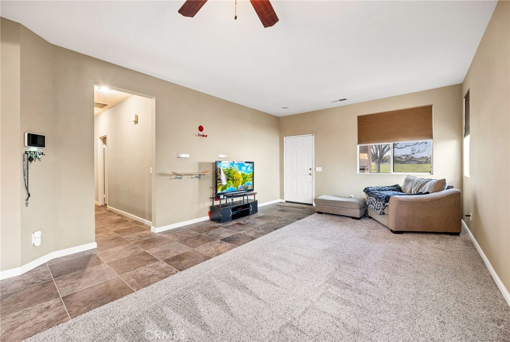 26592 Hull Street Menifee, CA 92585 - Photo 7 of 33