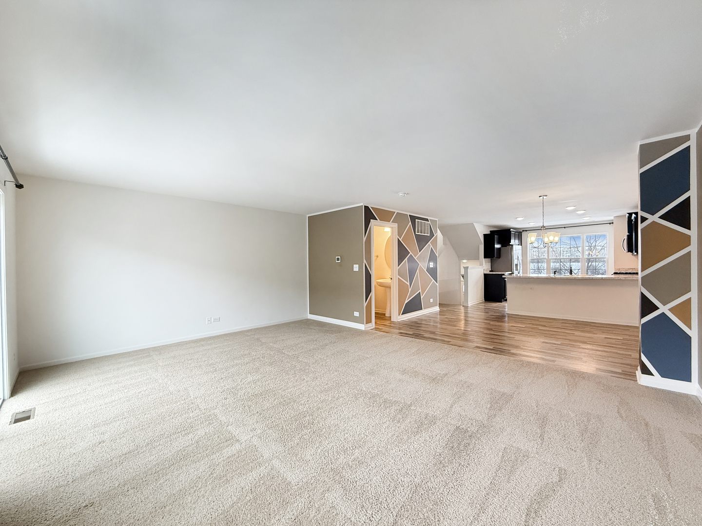 2385 Upland Road Pingree Grove, IL 60140 - Photo 9 of 37