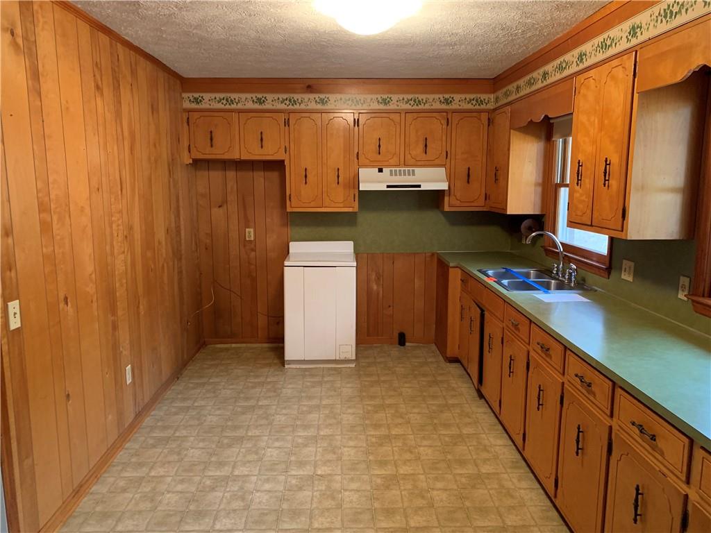 2220 Old Mill Road Lenoir, NC 28645 - Photo 2 of 14 Gallery Image 2