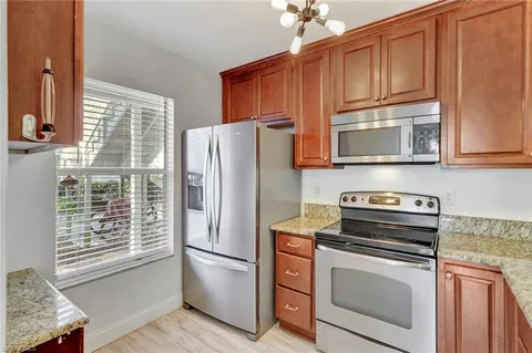 $250,000 | 1965 Courtyard Way, Unit E106, Naples, FL 34112
