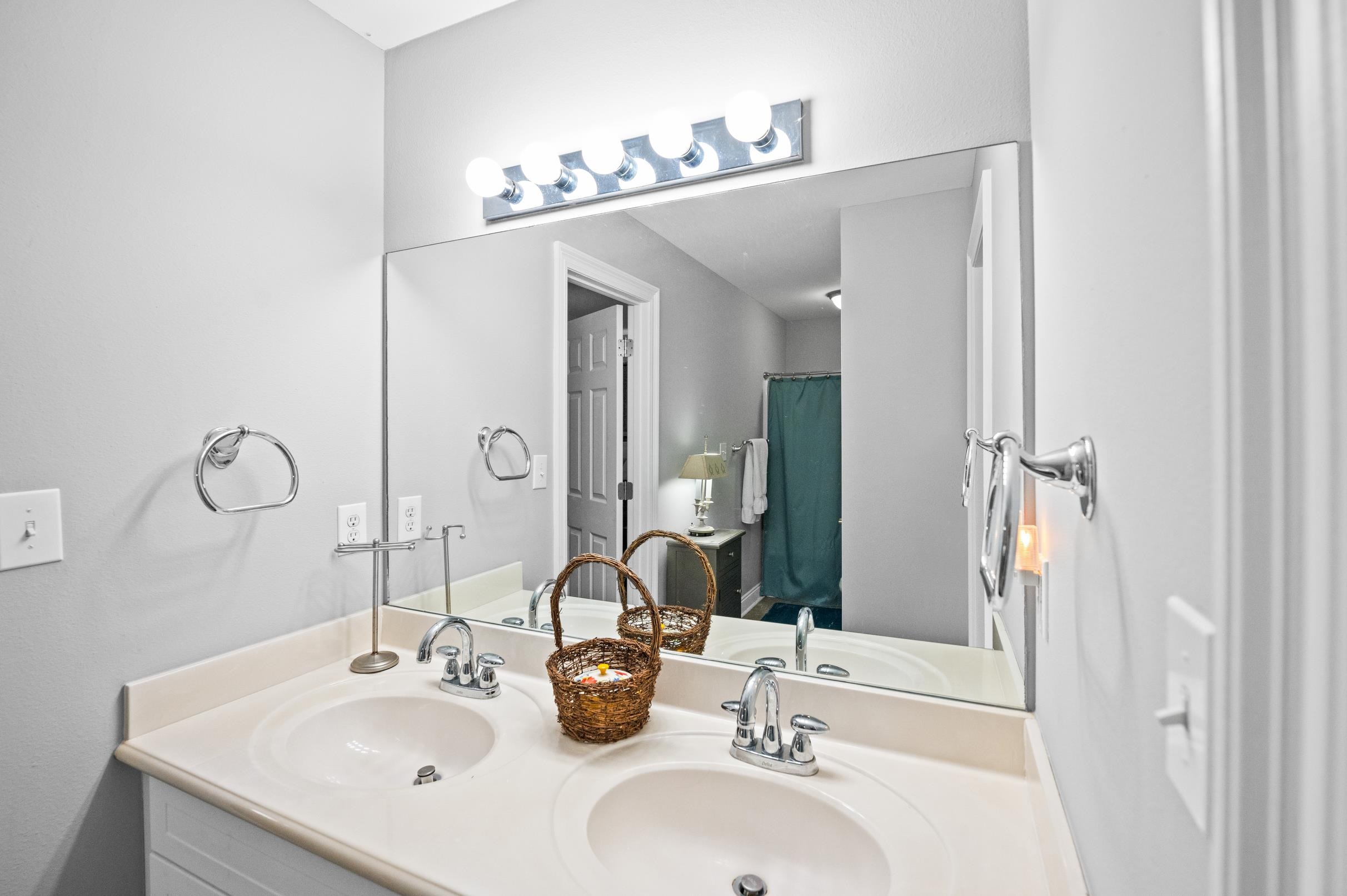 12846 Underwood Road Summerdale, AL 36580 - Photo 14 of 58 Bathroom