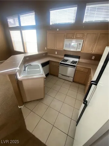$1,850 | Undisclosed Address, Henderson, NV 89074