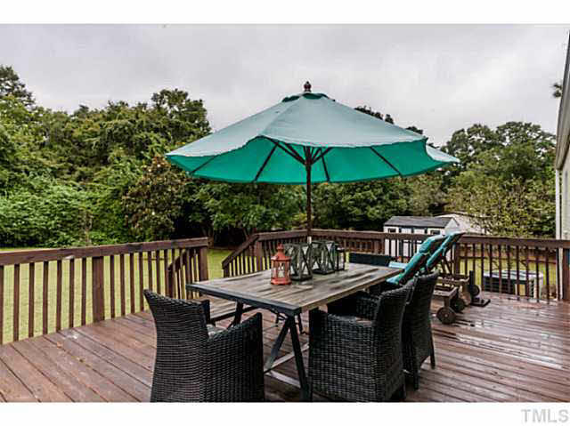 111 North King Charles Road Raleigh, NC 27610 - Photo 20 of 25 Patio/Deck