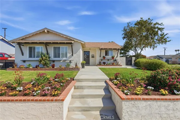 $850,000 | 525 East 246th Street, Carson, CA 90745