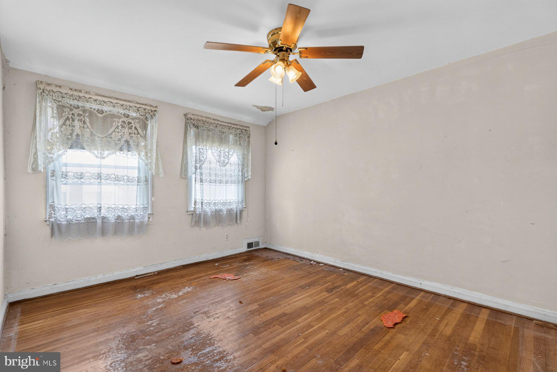 1510 Gleneagle Road Baltimore, MD 21239 - Photo 12 of 24 Gallery Image 12