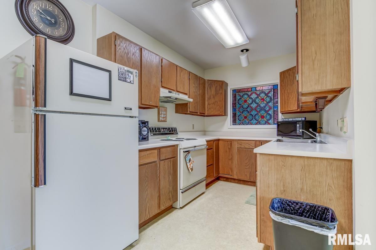 913 South 6th Street Springfield, IL 62703 - Photo 25 of 47