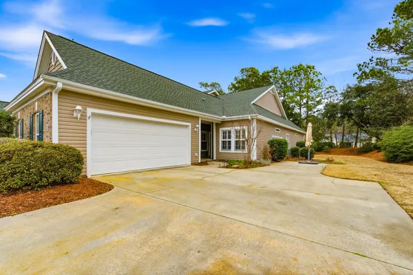 $327,000 | 300 Nut Hatch Lane, Unit D, Murrells Inlet, SC 29576