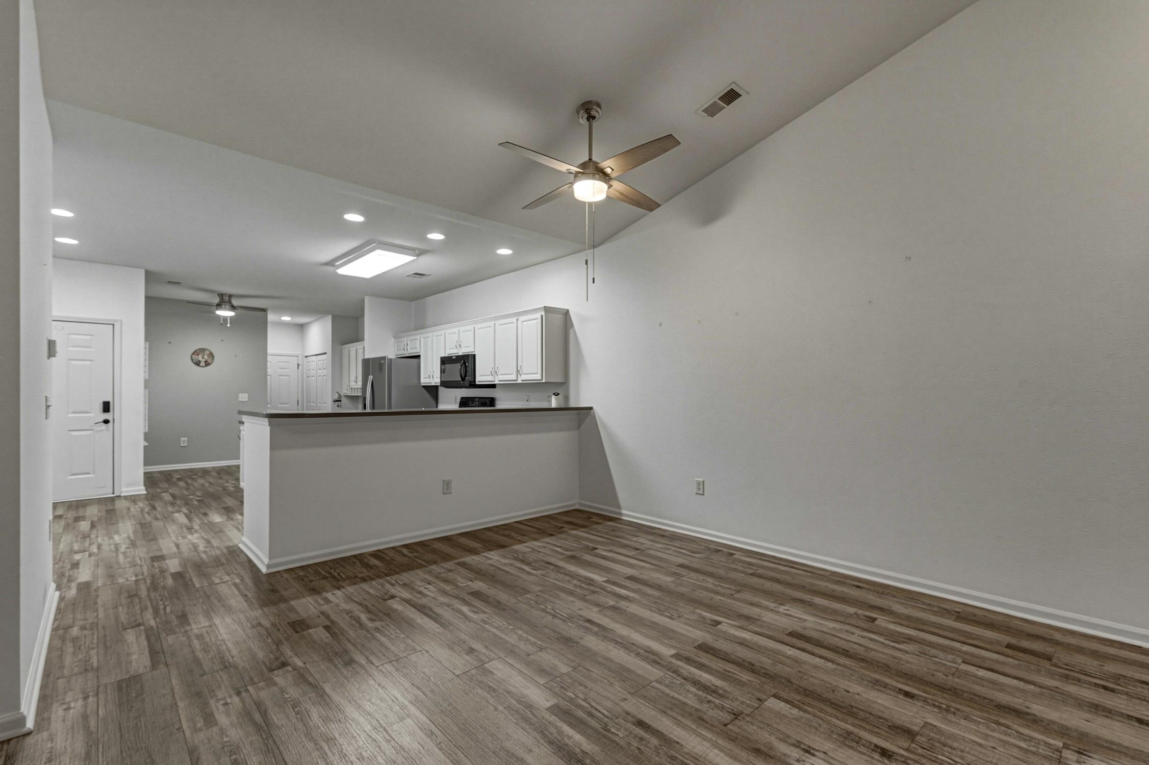 300 Nut Hatch Lane, Unit D Murrells Inlet, SC 29576 - Photo 13 of 33