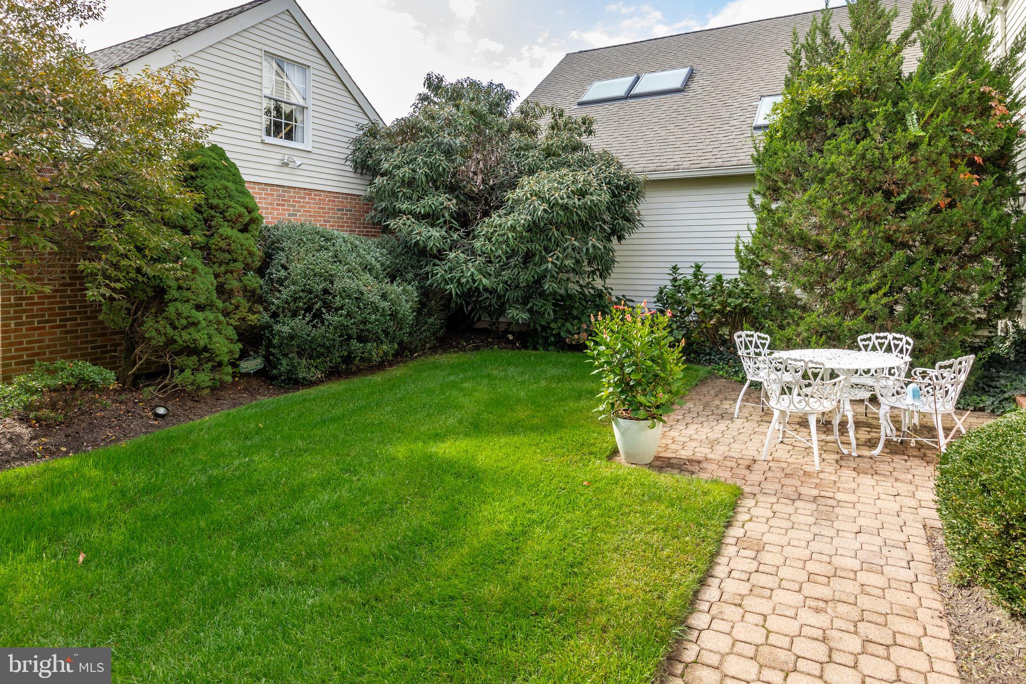 433 Windrow Clusters Drive Moorestown, NJ 08057 - Photo 5 of 46