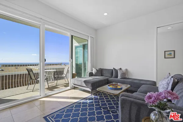 $5,400 | 18103 Coastline Drive, Unit 7, Malibu, CA 90265